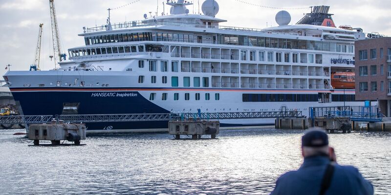 Die «Hanseatic Inspiration» während eines Aufenthalts in Wismar, Mecklenburg-Vorpommern. (Archivbild) - Foto: Jens Büttner/dpa-Zentralbild/dpa