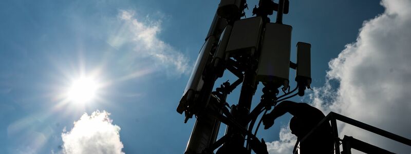 Die Deutsche Tellekom möchte im Sommer 2028 das veraltete GSM-Netz abschalten (Archivfoto). - Foto: Matthias Balk/dpa