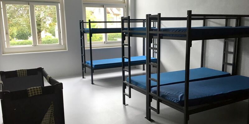 Die Schweiz hatte sich auf mehr Asylanträge eingestellt (Archivbild) - Foto: Christiane Oelrich/dpa