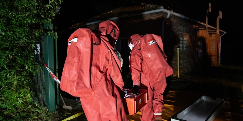 FW Hünxe: Simulierter Gasaustritt in Hünxe - Einsatzkräfte zu Gast bei Gelsenwasser - Foto: presseportal.de