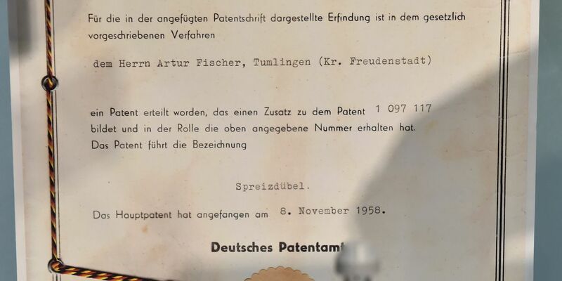 Ein Beispiel für die Kreativität feier Erfinder: Der von Anton Fischer entwickelte Spreizdübel - Foto: picture alliance / dpa