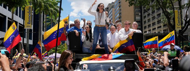 Machado musste im Sommer untertauchen. (Archivbild) - Foto: Ariana Cubillos/AP/dpa