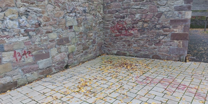 POL-NOM: Sachbeschädigung durch Farbschmierereien - Foto: presseportal.de