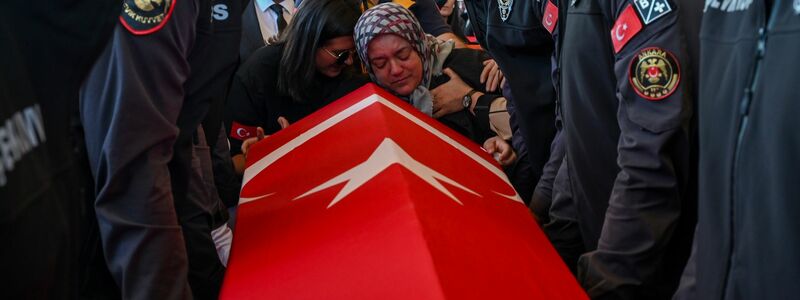 Bei dem Anschlag in Ankara wurden fünf Menschen getötet. (Archivbild) - Foto: Ali Unal/AP/dpa