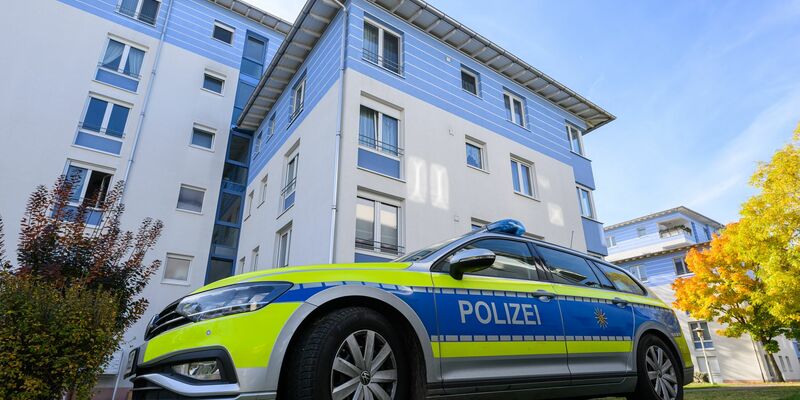Eine Siebenjährige stirbt nach Stichverletzungen - Foto: Hendrik Schmidt/dpa