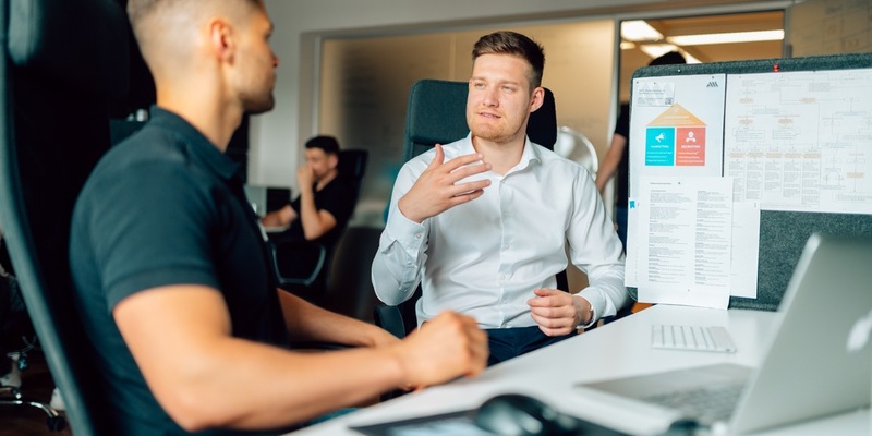 Fachkräftemangel im Handwerk? / Experte verrät, warum fehlende Fachkräfte oft ein hausgemachtes Problem sind - Foto: presseportal.de