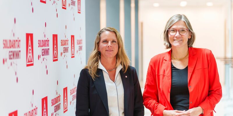 IG-Metall-Chefin Christian Benner will Boni für ihre Mitglieder. - Foto: Andreas Arnold/dpa