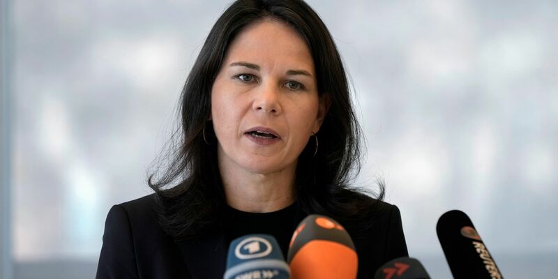 Außenministerin Annalena Baerbock hat die Hinrichtung verurteilt. (Archivbild) - Foto: Bilal Hussein/AP/dpa
