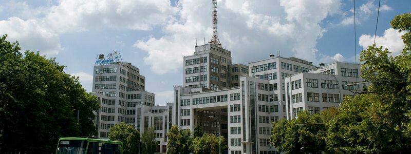 Das Gebäude Derschprom war auch Anwärter, in das Weltkulturerbe der Unesco aufgenommen zu werden. (Archivbild) - Foto: picture alliance / dpa