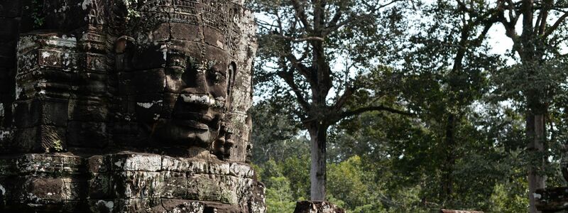 Der Tempel Bayon ist wegen seiner 200 in Stein gemeißelten lächelnden Gesichter weltberühmt. (Archivbild) - Foto: picture alliance / ZB