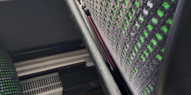 Bundespolizeidirektion München: Mit fremden Dokumenten im Fernbus unterwegs/ Bundespolizei deckt Ausweismissbrauch auf - Foto: presseportal.de