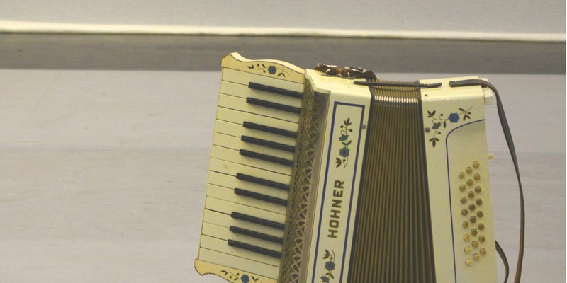 Schere Herz Papier / Drei künstlerische Positionen zu gesellschaftspolitischen Themen - Foto: presseportal.de