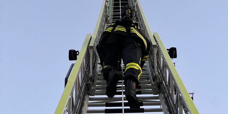 FW Beverungen: Erfolgreicher Abschluss des Atemschutzgeräteträgerlehrgangs / Neues Fachpersonal für Beverungen - Foto: presseportal.de