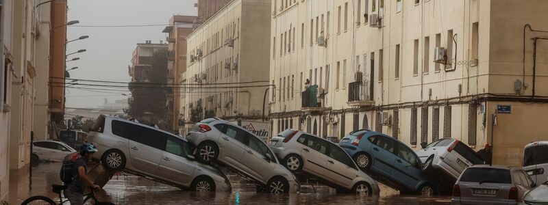 Besonders schlimm ist die Lage in der auch bei Urlaubern sehr beliebten Region Valencia, aber auch andere Mittelmeer-Anrainer-Regionen wie Andalusien und Murcia sind schwer betroffen. - Foto: Rober Solsona/EUROPA PRESS/dpa