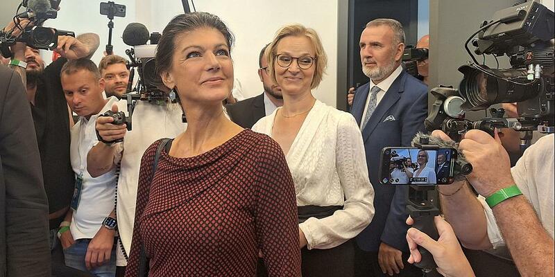 Wagenknecht, Wolf, Schütz (Archiv) - Foto: über dts Nachrichtenagentur