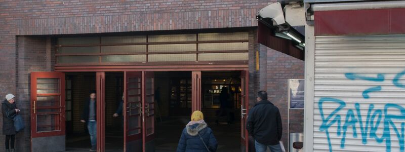 Die Kontrolle war am Berliner S-Bahnhof Neukölln. (Archivfoto) - Foto: Paul Zinken/dpa