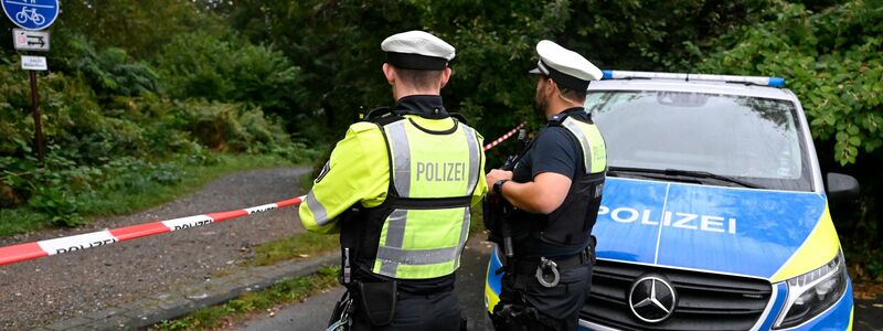 Bei einem mutmaßlich islamistisch motivierten Terroranschlag auf einem Volksfest in Solingen starben im August drei Menschen. (Archivfoto) - Foto: Roberto Pfeil/dpa