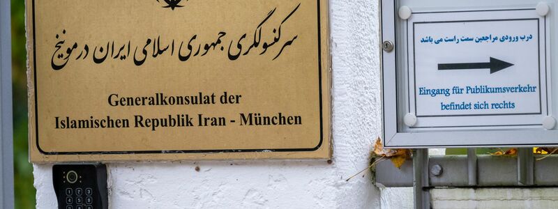 Das iranische Generalkonsulat in München wird auch geschlossen. - Foto: Peter Kneffel/dpa