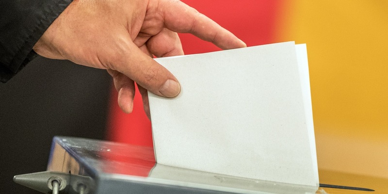 +++ Achtung Sperrfrist (Print, Radio und Online): 18.00 Uhr +++ARD-DeutschlandTREND: Gut jeder Zweite wünscht sich vorgezogene Neuwahlen - Foto: presseportal.de