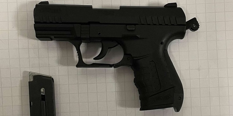 BPOL NRW: Mann bedroht 15-Jährige mit Waffe - Bundespolizei stellt Tatverdächtigen - Foto: presseportal.de