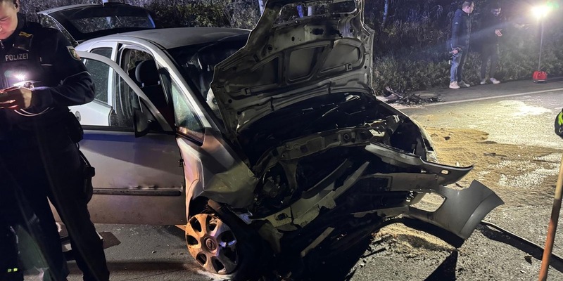 FW-EN: Schwerer Verkehrsunfall in der Nacht zum Sonntag - Foto: presseportal.de