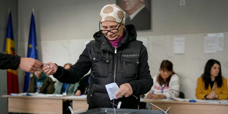 Der Kreml hat die Wahl der prowestlichen Präsidentin Maia Sandu in Moldau als undemokratisch kritisiert. (Archivbild) - Foto: Vadim Ghirda/AP/dpa