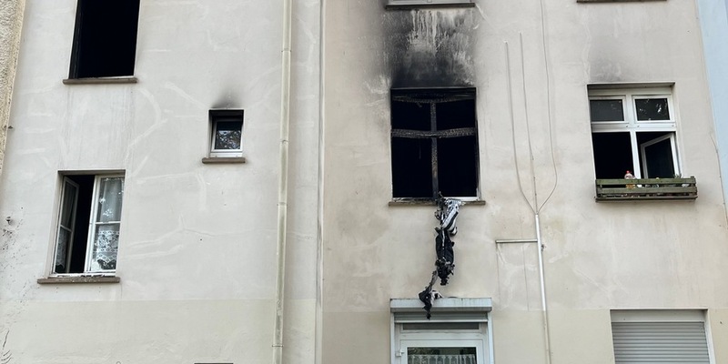 FW-E: Dramatischer Wohnungsbrand - mehrere Menschen gerettet - Foto: presseportal.de