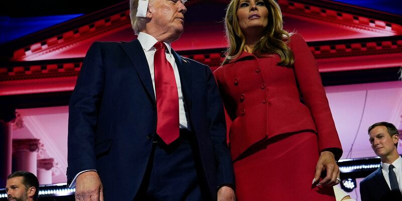 Seit 2005 sind Donald und Melania Trump verheiratet. - Foto: Julia Nikhinson/AP/dpa