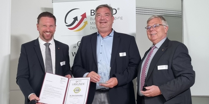 Ausgezeichnet: Dr.-Ing. Hans Schwendner als Top Experte 2024 im Bereich Outsourcing von Dienstleistungen geehrt - Foto: presseportal.de