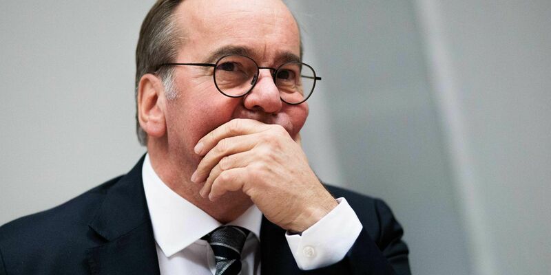 Verteidigungsminister Boris Pistorius - Foto: Carsten Koall//dpa