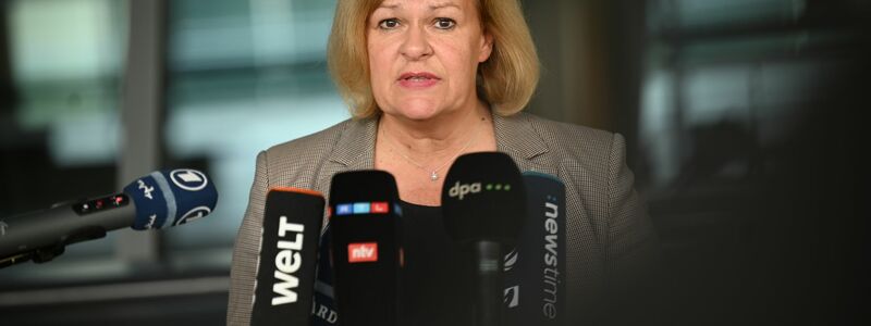 Bundesinnenministerin Nancy Faeser (SPD) hat einen Gesetzentwurf vorgelegt, mit dem Deutschland seine EU-Verpflichtungen zum Schutz der kritischen Infrastruktur umsetzen will.   - Foto: Alina Grünky/dpa