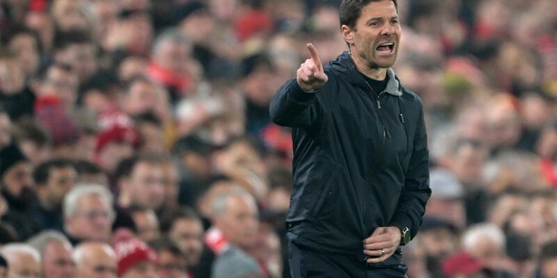 Die Spieler von Bayer Leverkusen mussten enttäuscht die Heimreise antreten. - Foto: Federico Gambarini/dpa