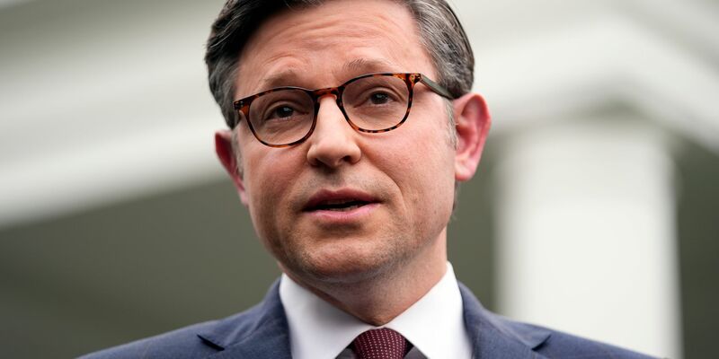 Der aktuelle Sprecher des Repräsentantenhauses, Republikaner Mike Johnson. (Archivbild) - Foto: Andrew Harnik/AP/dpa