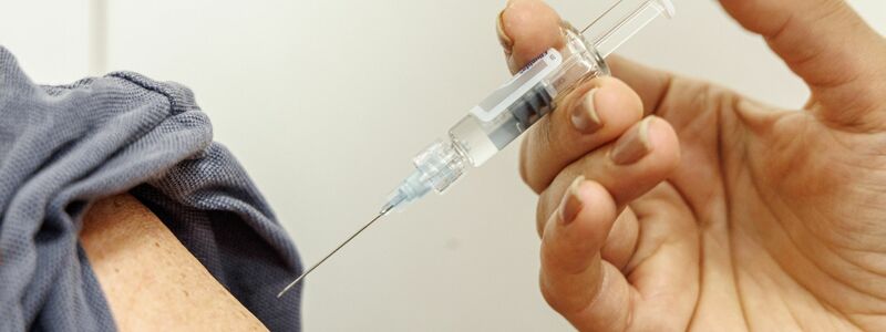 Kinder in den USA sollen nach dem Willen der US-Regierung künftig weniger Impfungen erhalten. (Symbolbild) - Foto: Markus Scholz/dpa