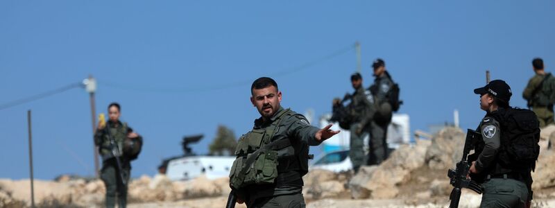 Israels Armee ist nicht nur im Gazastreifen präsent, sondern auch im Westjordanland.  - Foto: Mamoun Wazwaz  Apaimages/APA Images via ZUMA Press Wire/dpa