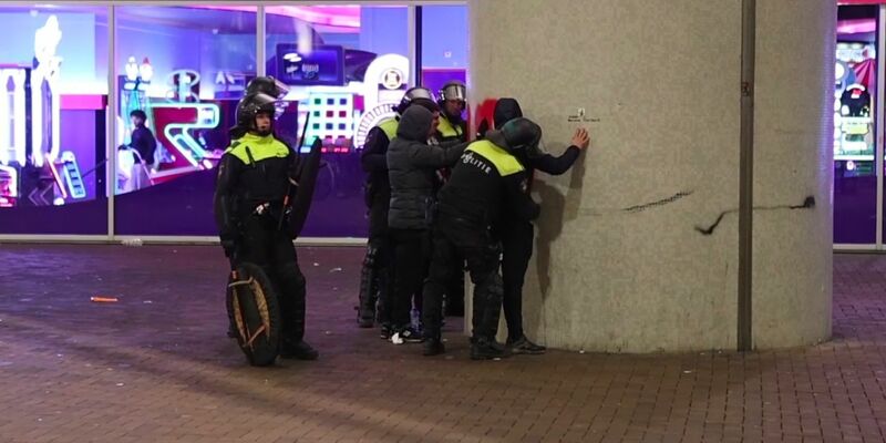 Israelische Fußballfans waren nach Angaben der Behörden Opfer von gezielten Attacken in Amsterdam. - Foto: InterVision/AP/dpa