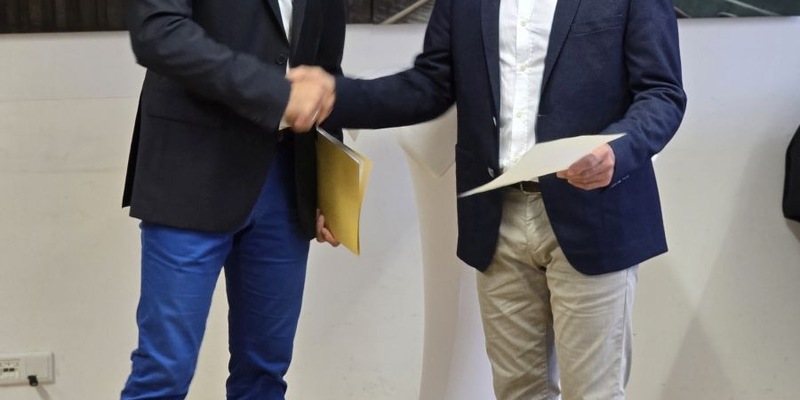 POL-STD: Wechsel im Führungstrio des Polizeikommissariats Buxtehude - Wiebke Hennig übernimmt den Einsatz- und Streifendienst - Robert Schlimm nach 11 Jahren in der Funktion in Pension - Foto: presseportal.de