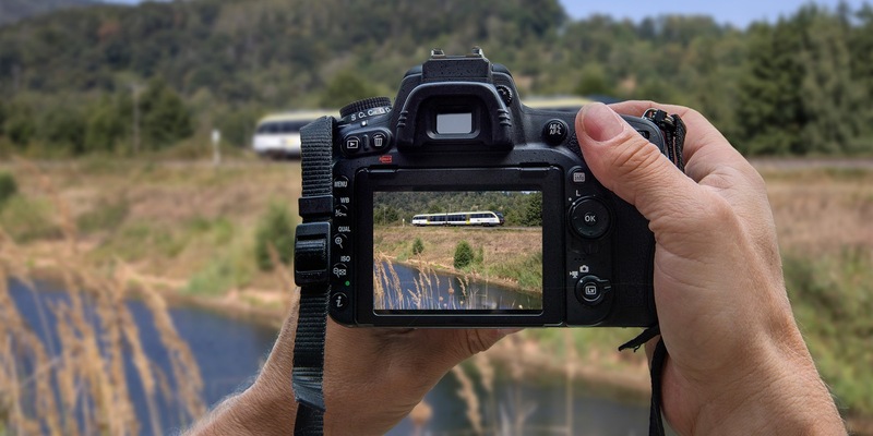 bwegt ruft zur Teilnahme am Fotowettbewerb für den Wandkalender 2026 auf / Klimafreundlich unterwegs: bwegt sucht Regional- und S-Bahn-Aufnahmen aus Baden-Württemberg und prämiert Gewinnerfotos - Foto: presseportal.de
