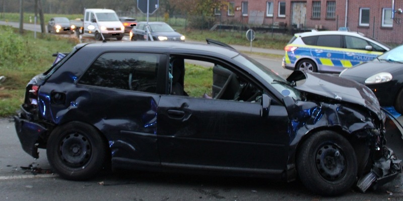 POL-MI: Vier Personen bei Zusammenstoß leicht Verletzt - Foto: presseportal.de