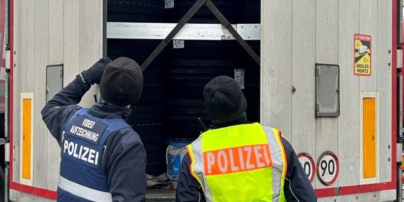 POL-PDLD: Kontrolltage mit dem Schwerpunkt Schwerverkehr und Gütertransport - Foto: presseportal.de