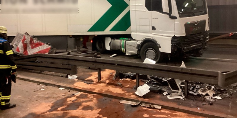 FW-M: Aufwendige Lkw-Bergung sorgt für Verkehrsbehinderungen (Sendling) - Foto: presseportal.de