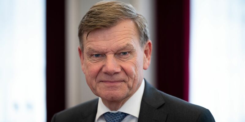 Unionspolitiker Johann Wadephul plädiert für ein «Verpflichtungsmodell» beim Wehrdienst. (Archivbild) - Foto: Soeren Stache/dpa