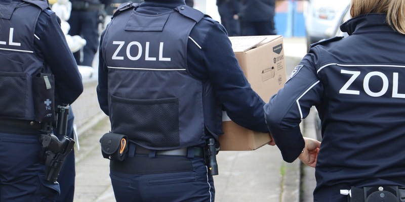 HZA-UL: Zoll-Razzia mit Festnahme im Sicherheitsgewerbe - Foto: presseportal.de