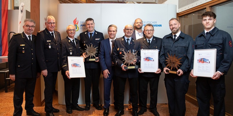 Preis für Feuerwehren: Öffentliche Versicherer zeichnen drei Feuerwehren mit IF Star 2024 aus - Foto: presseportal.de