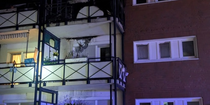 FW-BN: Wohnung nach Brand in Mehrfamilienhaus vorerst nicht bewohnbar - Foto: presseportal.de