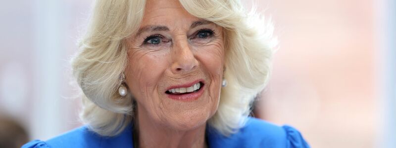 Hatte wegen einer Infektion kurz pausiert: Queen Camilla. (Archivbild) - Foto: Chris Jackson/PA Wire/dpa