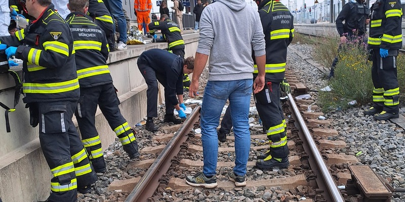 FW-M: Reanimation auf dem Gleis (Pasing) - Foto: presseportal.de