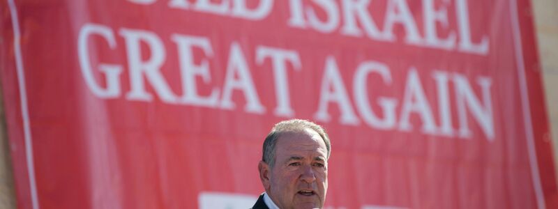 Trump will den früheren Gouverneur von Arkansas und ehemaligen Pastor Mike Huckabee zum US-Botschafter in Israel machen. - Foto: Oded Balilty/AP/dpa