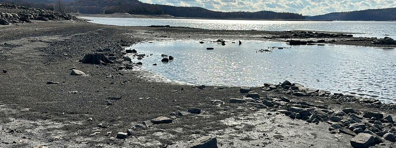 Die Wasserstände an der US-Ostküste sind niedrig - Foto: Ted Shaffrey/AP/dpa