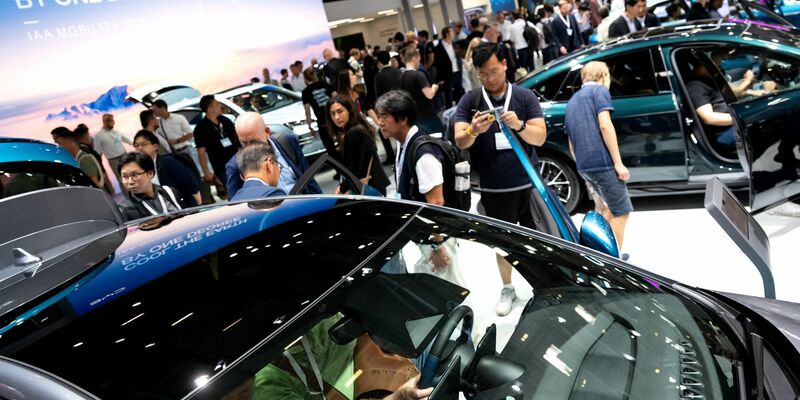 Auf der IAA 2025 ist auch wieder ein chinesischer Autokongress geplant. (Archivbild) - Foto: Sven Hoppe/dpa